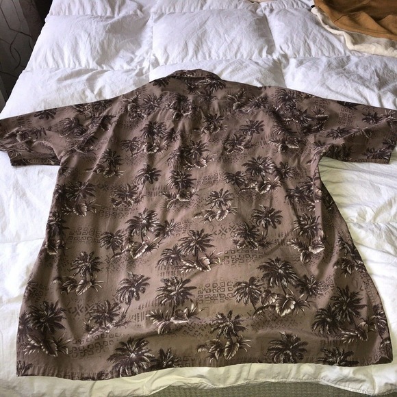 VTG Pierre Cardin Mens Hawaiian Shirt SzL Earth Tones Coconut Buttons Pre-Owned - Picture 9 of 15